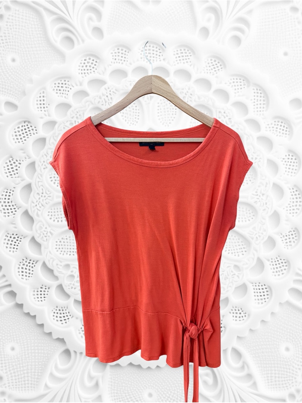 Women’s Banana Republic Tie-Side Short Sleeve Top